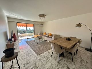  Appartement � vendre 2 pi�ces 77 m�