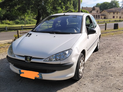 Peugeot 206 AFFAIRE 1.4 HDI PACK CD CLIM 2003 occasion Gradignan 33170