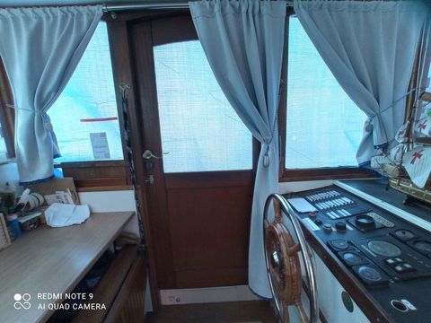 Bateaux &agrave; moteur Bateau fluvial 1993 occasion Viterne 54123