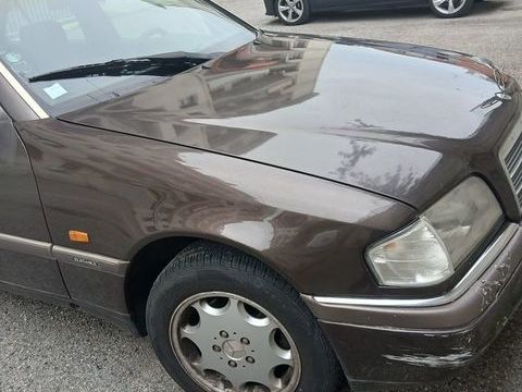 Mercedes Classe C C180 El&eacute;gance A 1994 occasion Nice 06100