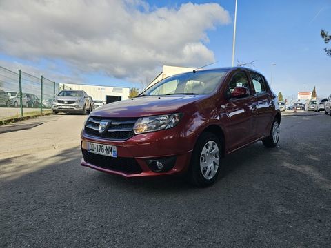Dacia Sandero 1.2 16V 75 Laur&eacute;ate 2014 occasion Fabr&egrave;gues 34690