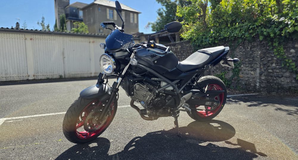 SUZUKI 2023 occasion 64000 Pau