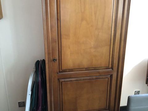 Salle  manger en merisier 800 Saint-Jean-de-Maurienne (73)