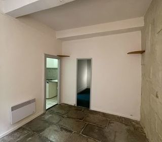  Immeuble � vendre 141 m�