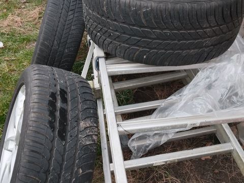 Pi&egrave;ces et &eacute;quipements Voiture Pi&egrave;ces et &eacute;quipements Voiture  occasion Paris 75008