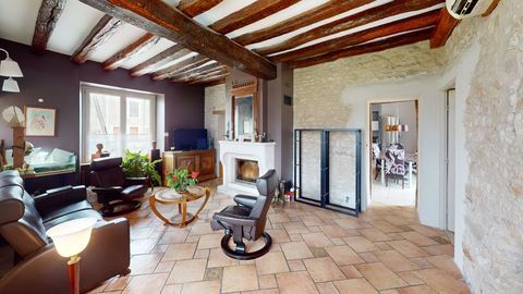   Maison en pierre 7 pi�ces Maison - 7 pi�ce(s) - 210 m�