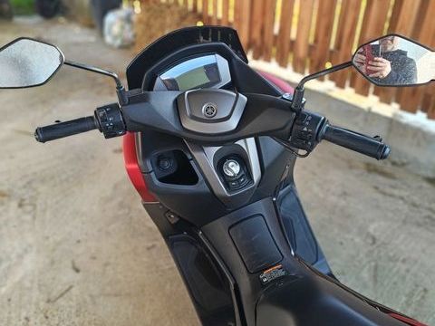 Scooter YAMAHA 2021 occasion L'Herbergement 85260