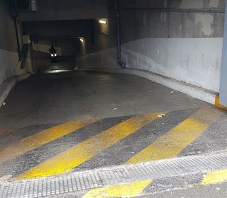  Parking / Garage � louer 18 m�