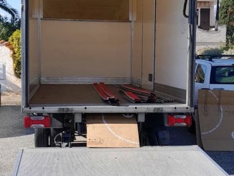 IVECO Camion - porteur > 3,5 t 2017 occasion La Londe-les-Maures 83250