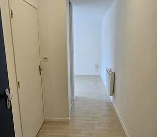  Appartement à louer 1 pièce 20 m²