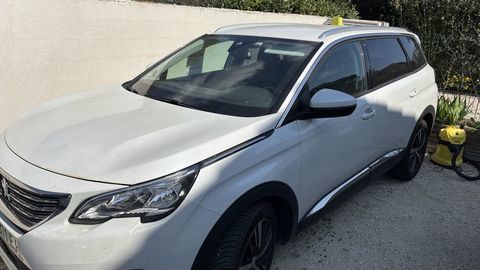 Peugeot 5008 BlueHDi 130ch S&S EAT8 Allure 2018 occasion Calas 13480