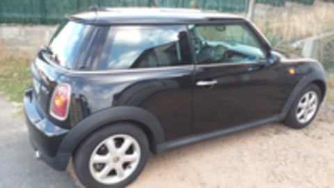 One D Hatch 1.6 D - 90 One occasion 