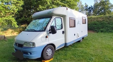 B&Uuml;RSTNER Camping car 2006 occasion Bassussarry 64200