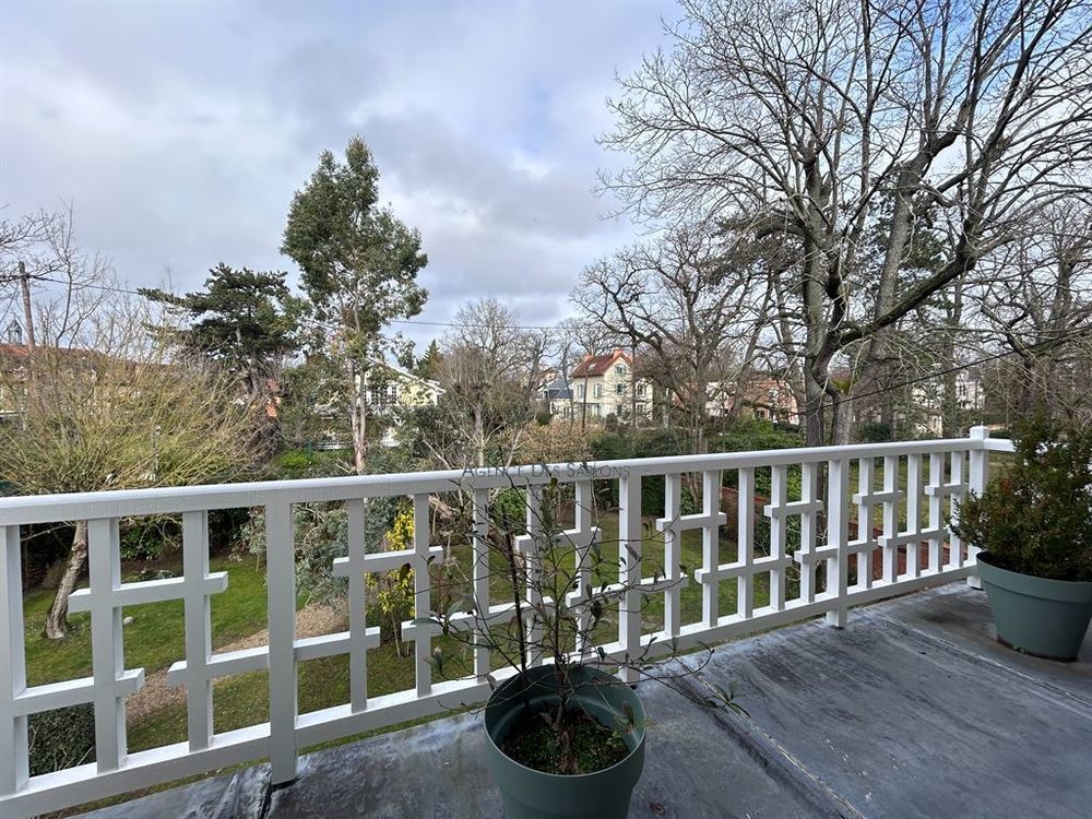 � vendre  Maison Le V�sinet (78110)