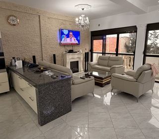  Maison à vendre 6 pièces 550 m² Ghazaouet, algérie