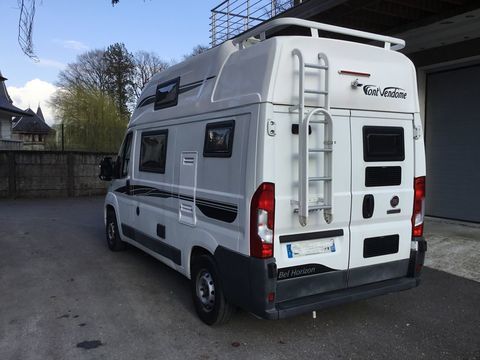 Van am&eacute;nag&eacute; Van am&eacute;nag&eacute; 2016 occasion Saint-Pierre-en-Faucigny 74800