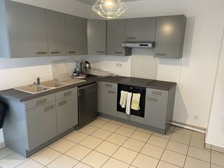  Appartement � louer 4 pi�ces 88 m�