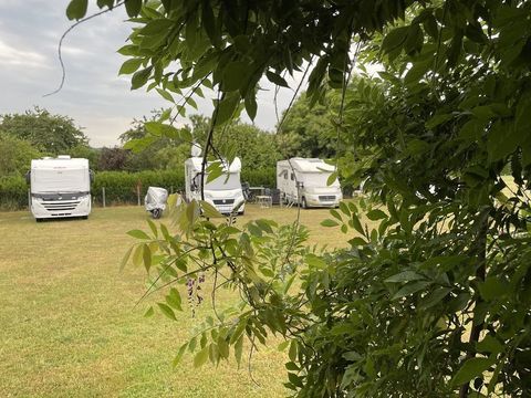 Pi&egrave;ces et &eacute;quipements Caravaning Pi&egrave;ces et &eacute;quipements Caravaning  occasion Petiville 76330