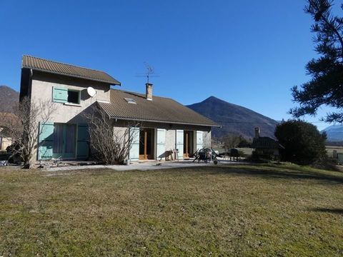   Villa - 158m � Maison - 4 pi�ce(s) - 158 m�