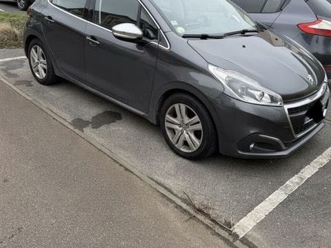 Peugeot 208 1.6 BlueHDi 100ch S&S BVM5 Allure Business 2016 occasion Lisses 91090