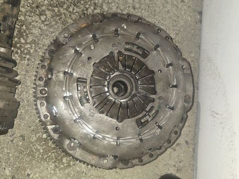 Pi&egrave;ces et &eacute;quipements Voiture Pi&egrave;ces et &eacute;quipements Voiture  occasion 08000