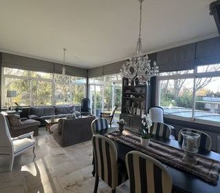  Villa � vendre 10 pi�ces 220 m�