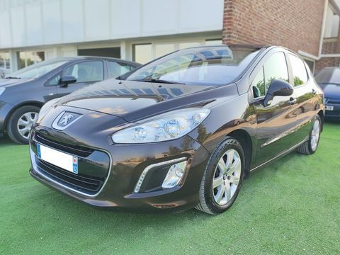 Peugeot 308 1.6 VTi 120ch Allure A 2012 occasion Bois-d'Arcy 78390