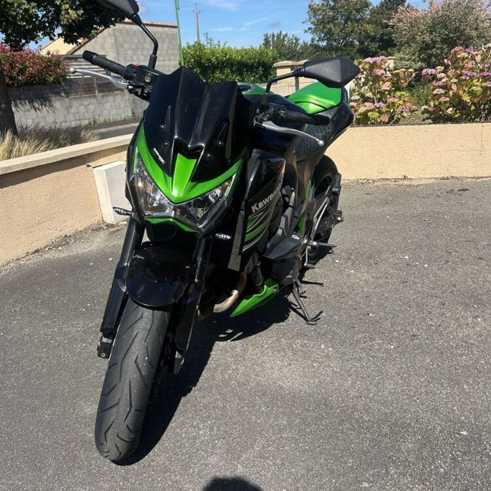 KAWASAKI 2015 occasion 44640 Vue