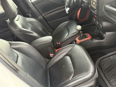 Jeep Renegade 1.6 I MultiJet S&S 120 ch Longitude 2014 occasion Miramas 13140