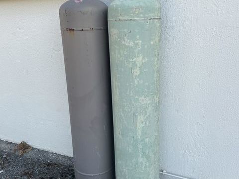 Bouteilles de gaz 30 Port-des-Barques (17)