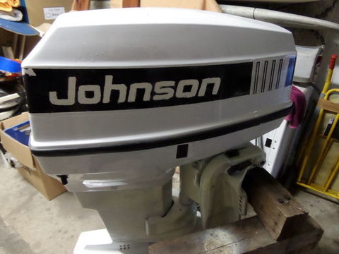 Moteurs de bateaux Moteurs de bateaux 1990 occasion Le Cannet 06110