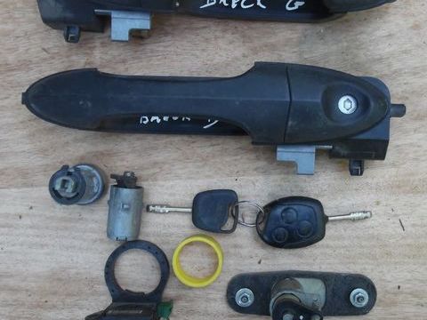 Pi&egrave;ces et &eacute;quipements Voiture Pi&egrave;ces et &eacute;quipements Voiture  occasion Castries 34160