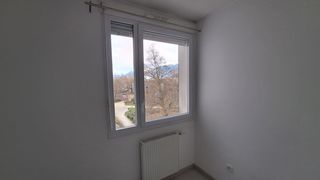  Appartement � louer 4 pi�ces 80 m�