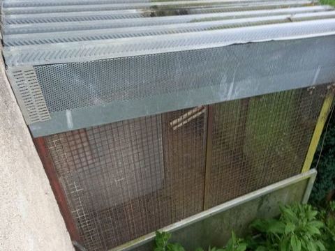 CHENIL OU VOLIÈRE 280 01990 Relevant