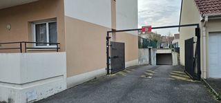  Parking / Garage � louer 4 m�