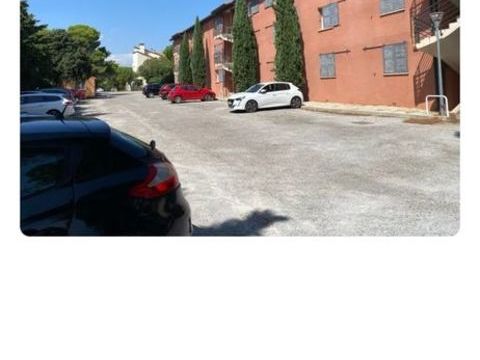   Appartement meubl� � l'ann�e a Alenya Appartement - 3 pi�ce(s) - 60 m�