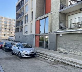  Parking / Garage � louer 13 m�