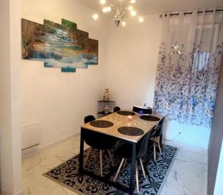  H�tel Particulier � louer 3/4 pi�ces 100 m�