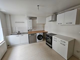  Appartement � louer 5 pi�ces 99 m�