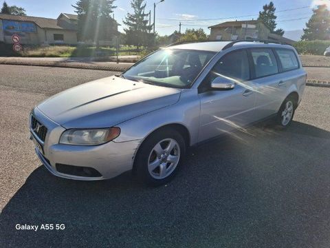Volvo V70 D5 - 185 AWD Momentum 2009 occasion Feyzin 69320