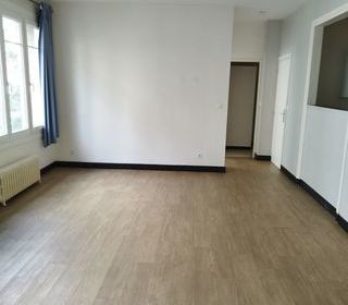  Appartement � louer 4 pi�ces 93 m�