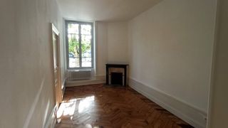  Appartement � louer 4 pi�ces 98 m�