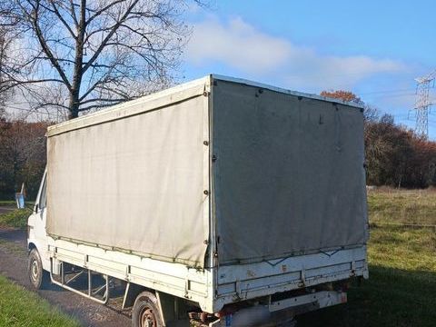 Mercedes T1-307 T 307 D 37 BAS 7,4m2 1985 occasion Montesquieu 47130