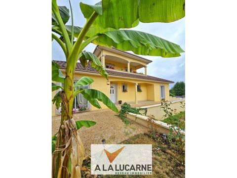   Maison F7 Maison - 7 pi�ce(s) - 207 m�