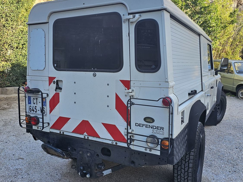 Land-Rover Defender 90 Td5 2002 occasion Marseille 13007