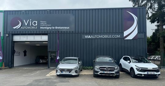 Via Automobile Montigny by Sunset Drive, concessionnaire 78