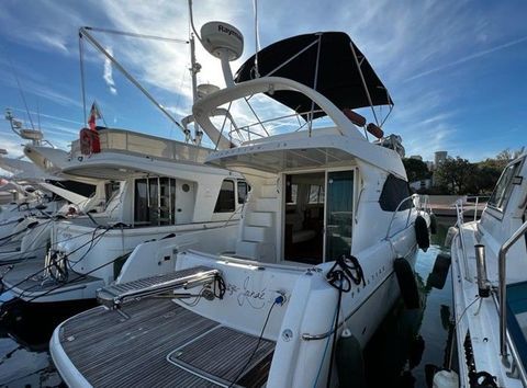 Bateaux &agrave; moteur Vedette - Yacht - Offshore 2006 occasion Saint-Tropez 83990