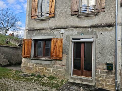    Maison 2 chambres + grand terrain + garage am�nageable ?  Maison - 3 pi�ce(s) - 60 m�
