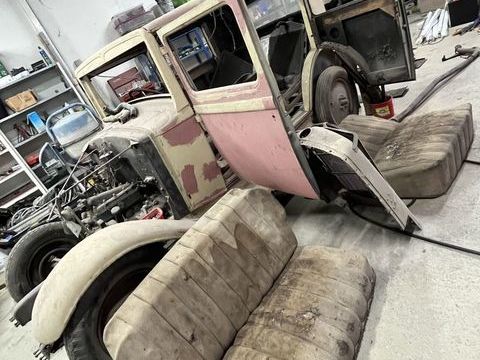 Renault Divers 1932 occasion Saint-Rambert-d'Albon 26140