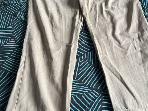 Pantalon marron en coton 10 Villiers-sur-Marne (94)